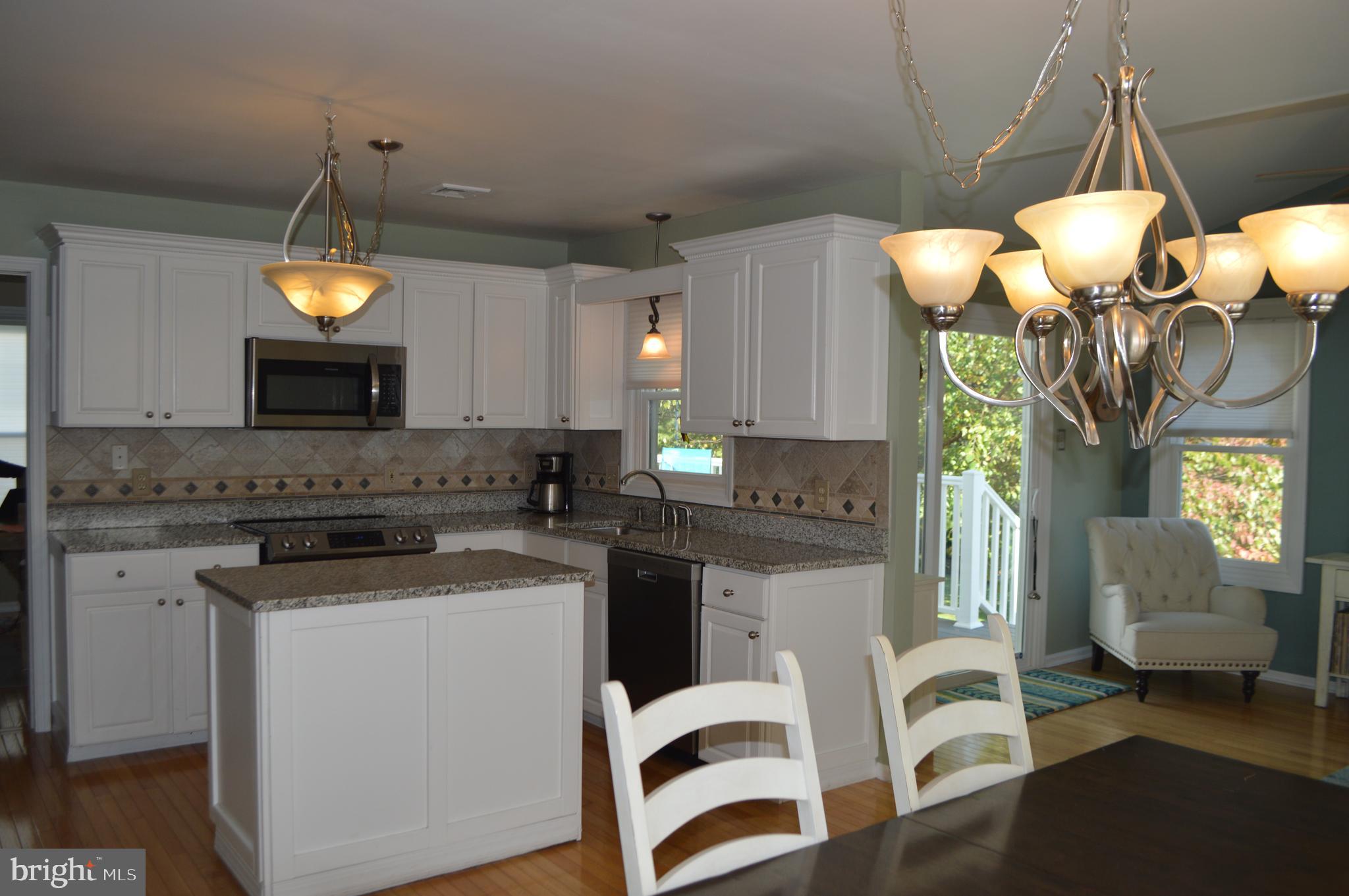 13 Flint Ridge Drive Reading, PA 19607 - Photo 5 of 34 Kitchen