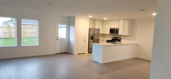 $2,400 | 26815 Prairie Smoke Lane, Katy, TX 77493