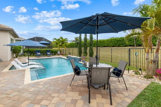 $884,900 | 11971 Southwest Still Waters Avenue, Port St. Lucie, FL 34987