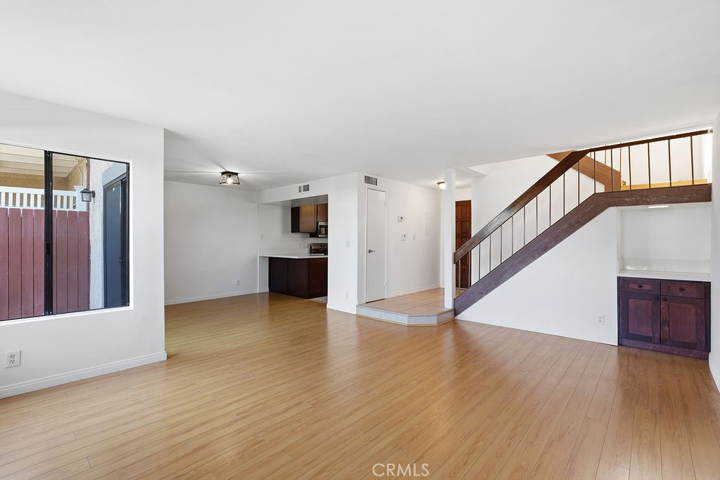 1000 East Windsor Road, Unit 9 Glendale, CA 91205 - Photo 6 of 19