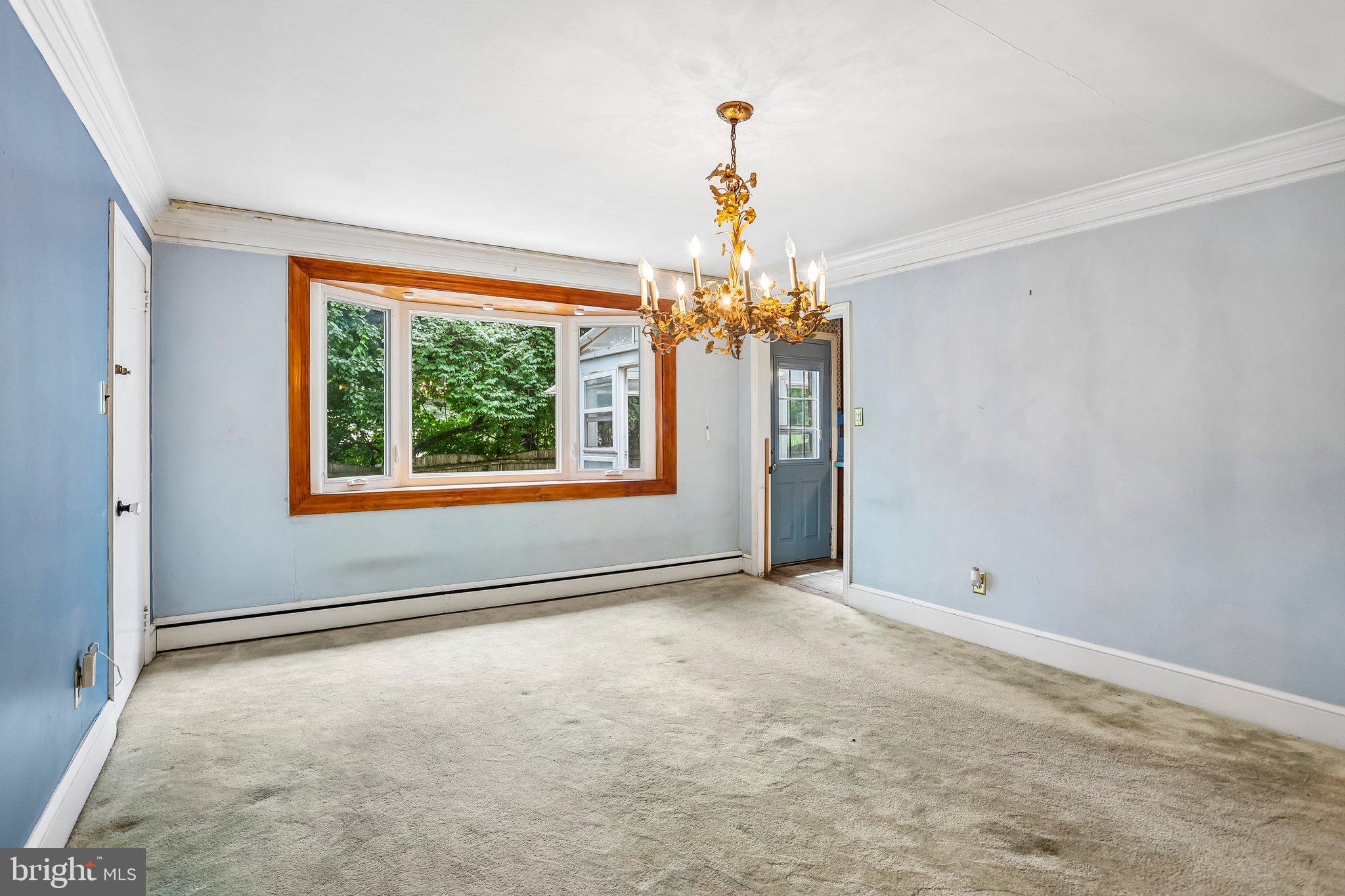 1020 Church Road Wyncote, PA 19095 - Photo 13 of 49 ..where there's plenty of room for your furniture.