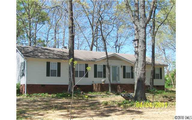 102 Olin Deese Road Pageland, SC 29728 - Photo 2 of 11 Gallery Image 2