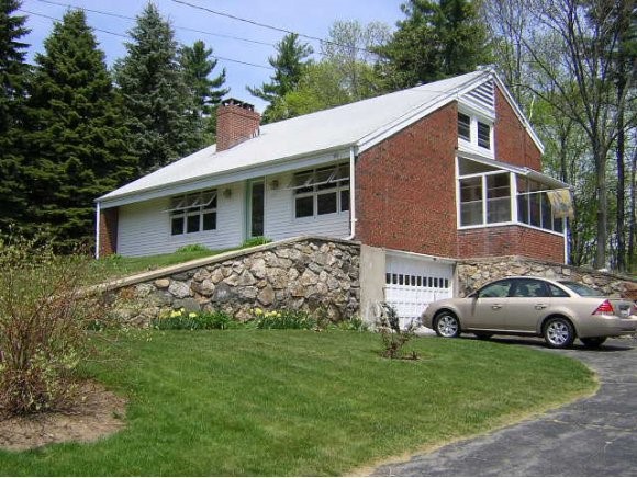 77 Old County Road Plaistow, NH 03865 - Photo 1 of 1 Gallery Image 1