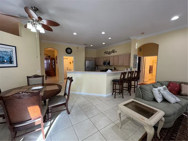 $2,600 | 408 North Key Lime Square Southwest, Vero Beach, FL 32968