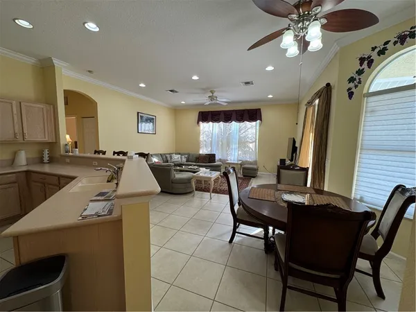 $2,600 | 408 North Key Lime Square Southwest, Vero Beach, FL 32968