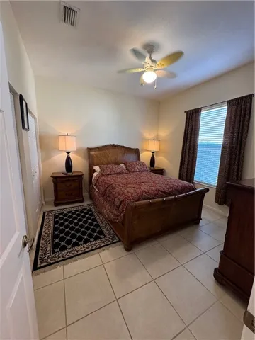 $3,100 | 408 North Key Lime Square Southwest, Vero Beach, FL 32968