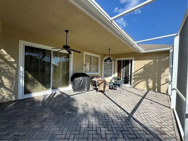 $3,100 | 408 North Key Lime Square Southwest, Vero Beach, FL 32968