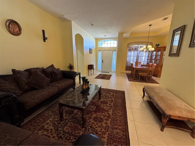 $3,100 | 408 North Key Lime Square Southwest, Vero Beach, FL 32968