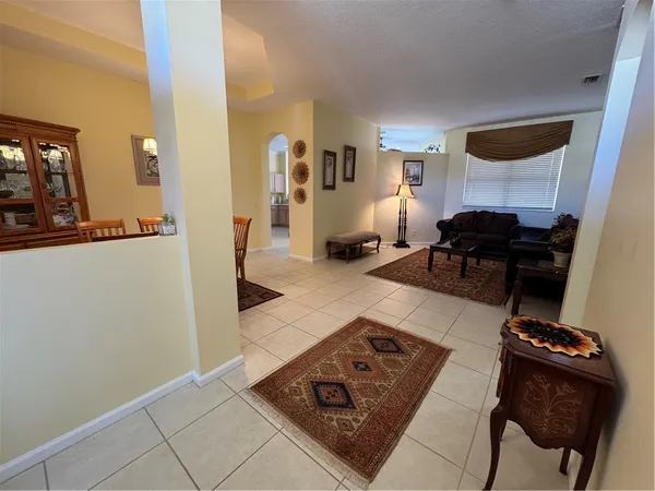 $2,600 | 408 North Key Lime Square Southwest, Vero Beach, FL 32968