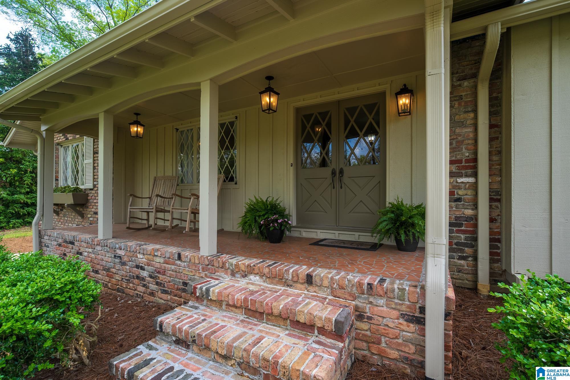 2456 Tyler Road Birmingham, AL 35226 - Photo 4 of 40