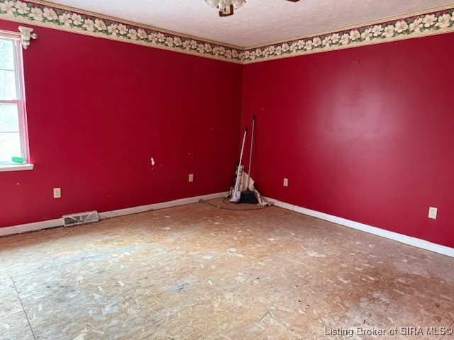 3810 Wayne Street New Albany, IN 47150 - Photo 13 of 21 main bed (half bath attached)