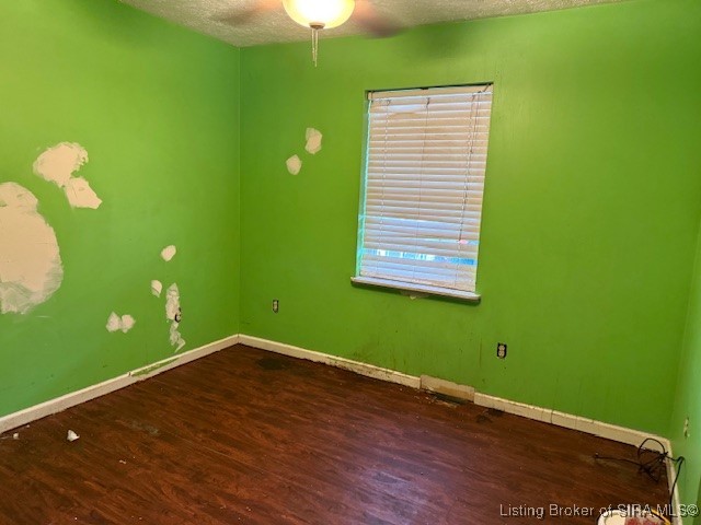 3810 Wayne Street New Albany, IN 47150 - Photo 7 of 21 bedroom 1