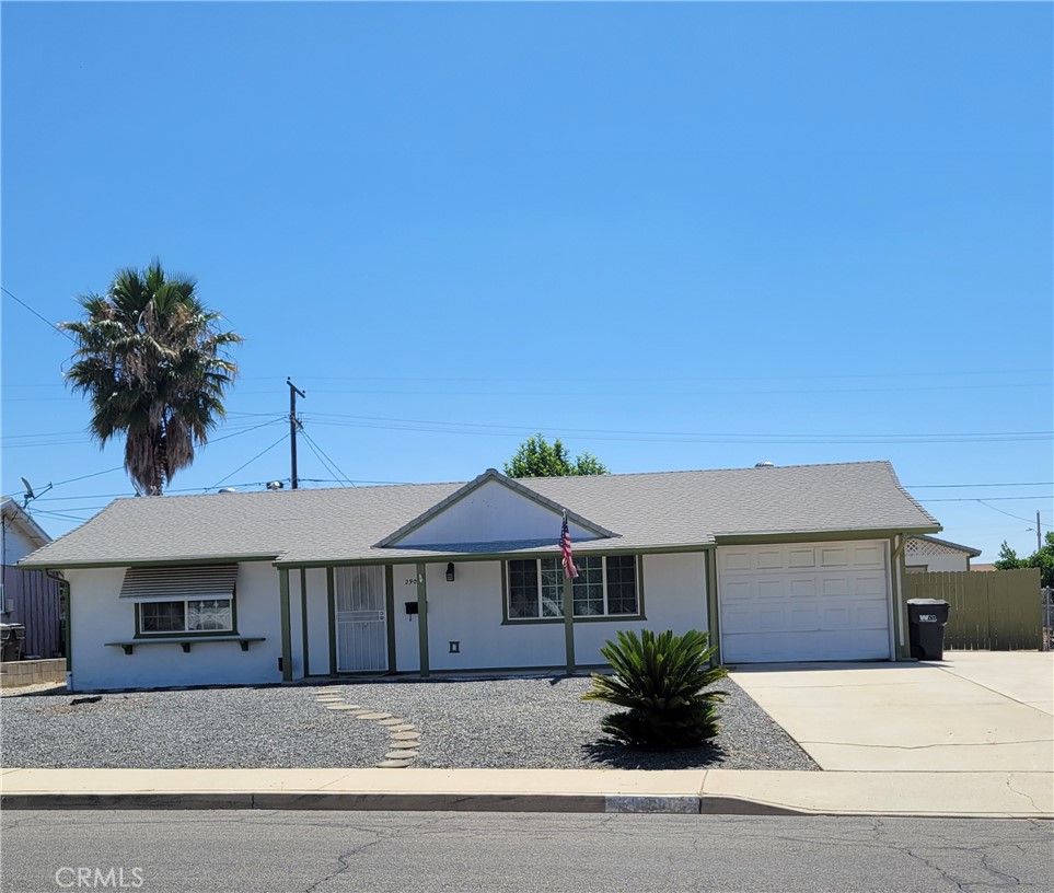 29084 Desert Hills Road Menifee, CA 92586 - Photo 3 of 22