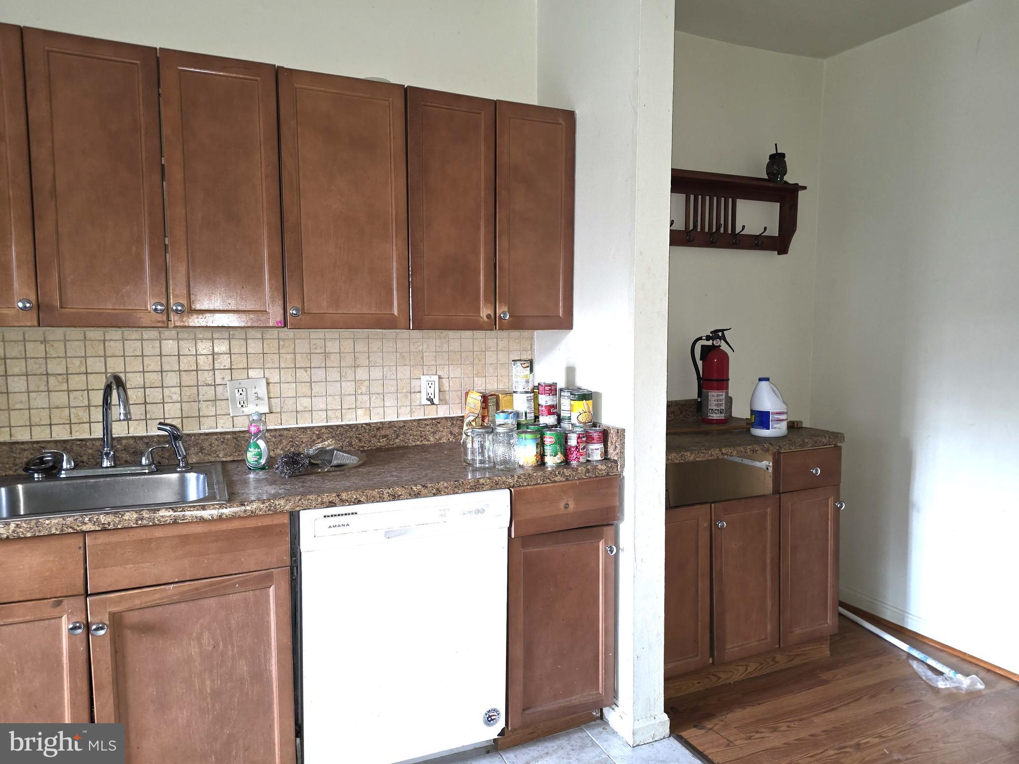 1105 Morse Street Northeast Washington, DC 20002 - Photo 18 of 37