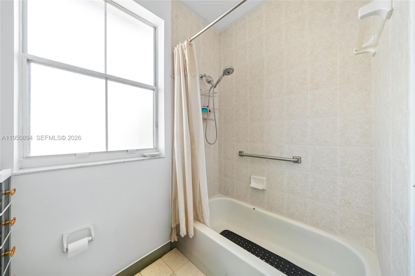 16062 Southwest 43rd Terrace Miami, FL 33185 - Photo 38 of 42