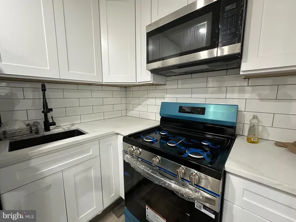 $1,700 | 104 New Rose Street, Trenton, NJ 08618