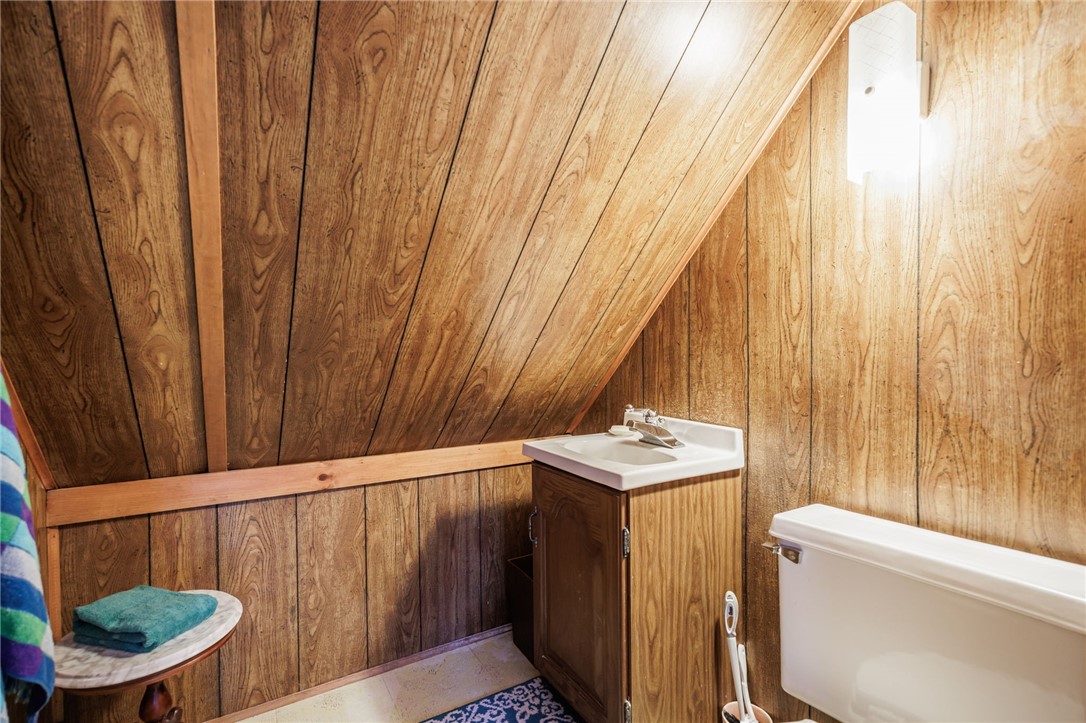 140 Oakland Street Rochester, NY 14620 - Photo 25 of 34