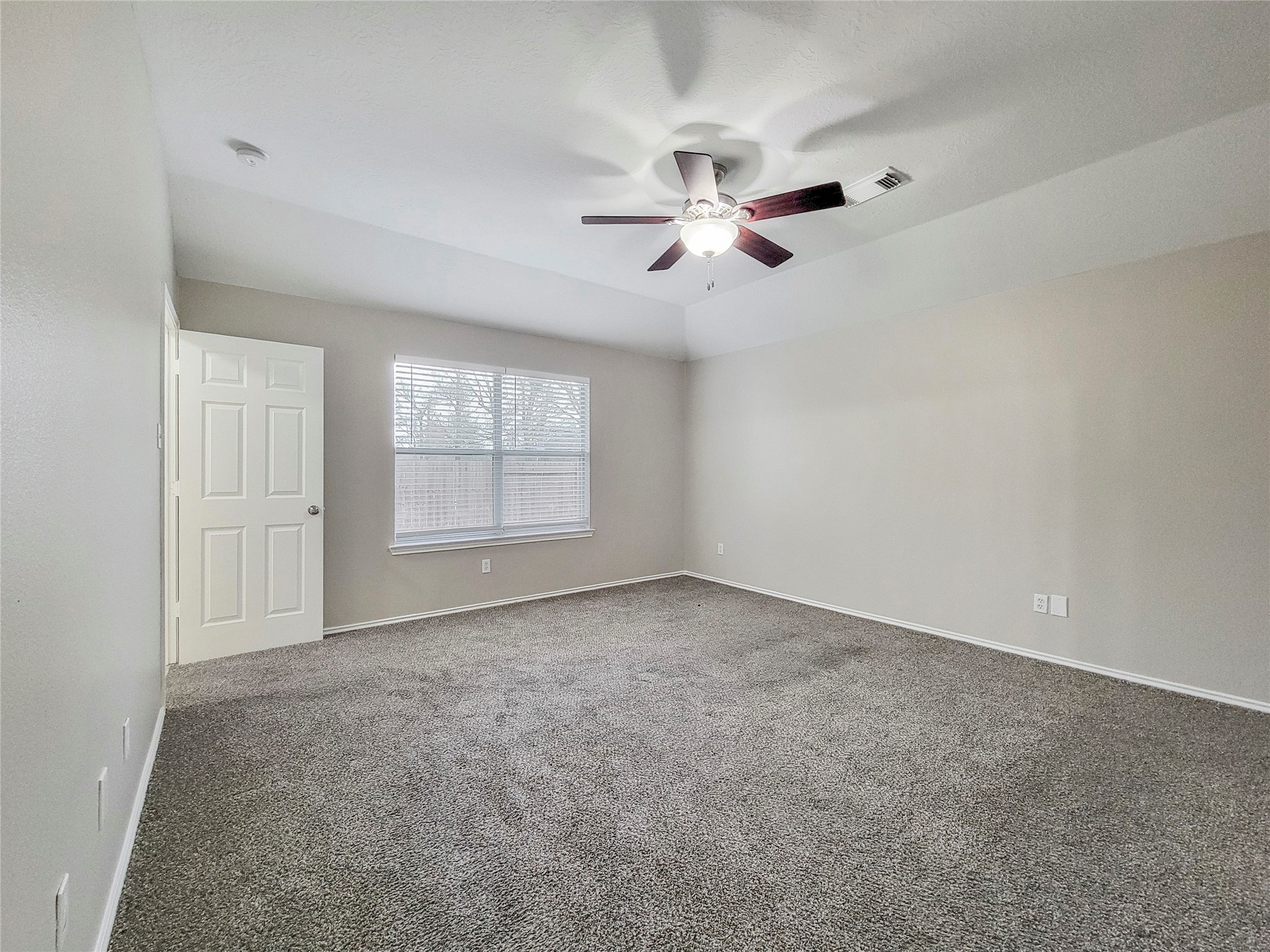 13150 Cutler Ridge Lane Houston, TX 77044 - Photo 2 of 17