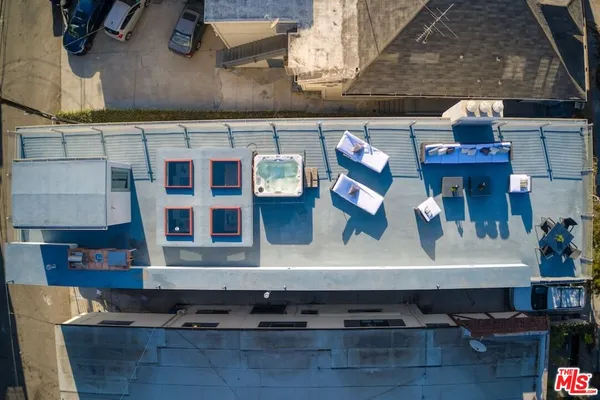 $8,400 | 46 Rose Avenue, Venice, CA 90291