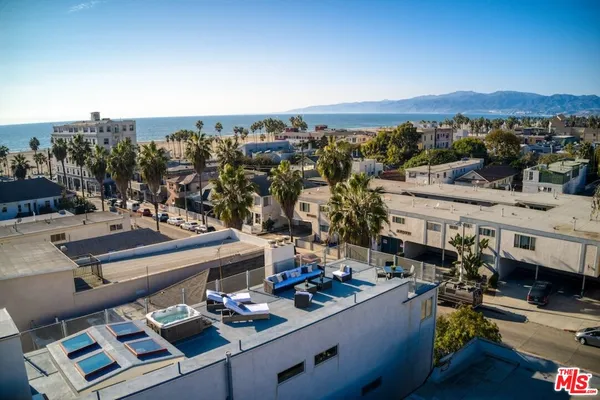 $8,400 | 46 Rose Avenue, Venice, CA 90291