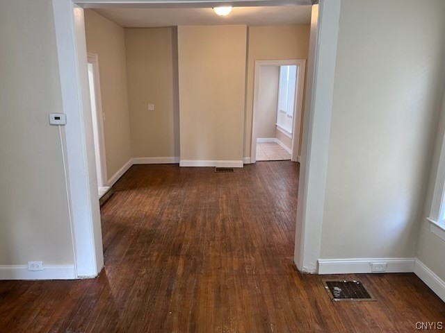 511 Mary Street Utica, NY 13501 - Photo 8 of 27