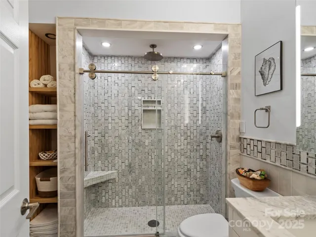 $525,000 | 220 Stoney Falls Loop, Unit 1 B2, Burnsville, NC 28714