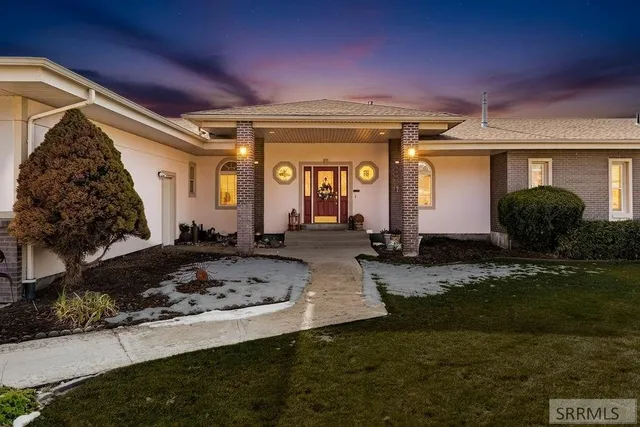 $649,999 | 495 Fairway Drive, Pocatello, ID 83201