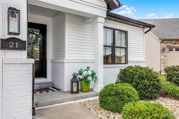 $600,000 | 21 Nickel Plate Drive, Edwardsville, IL 62025