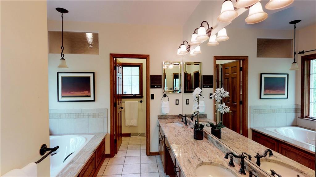 9153 Woodcrest Road Pittsburgh, PA 15237 - Photo 16 of 25 Gallery Image 16