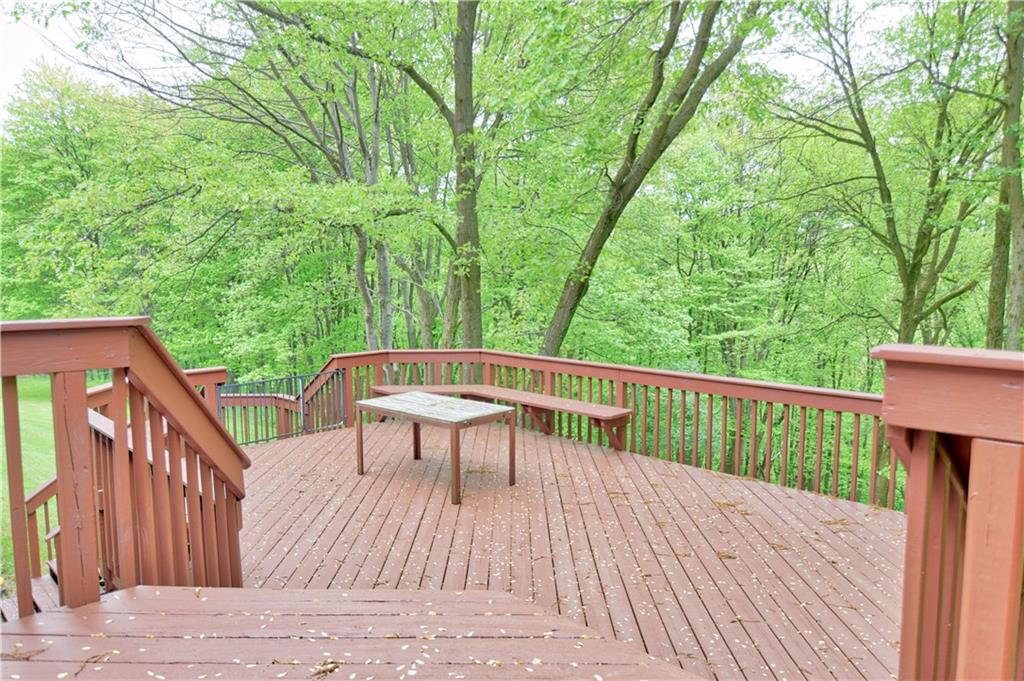 9153 Woodcrest Road Pittsburgh, PA 15237 - Photo 24 of 25 Gallery Image 24