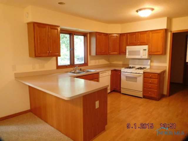 1061 Kinder Road Toledo, OH 43615 - Photo 7 of 20 Gallery Image 7