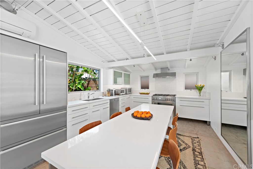 239 Fairview Street Laguna Beach, CA 92651 - Photo 19 of 67