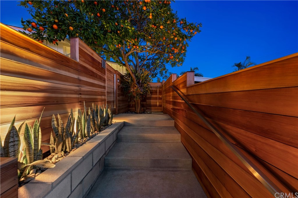 239 Fairview Street Laguna Beach, CA 92651 - Photo 50 of 67