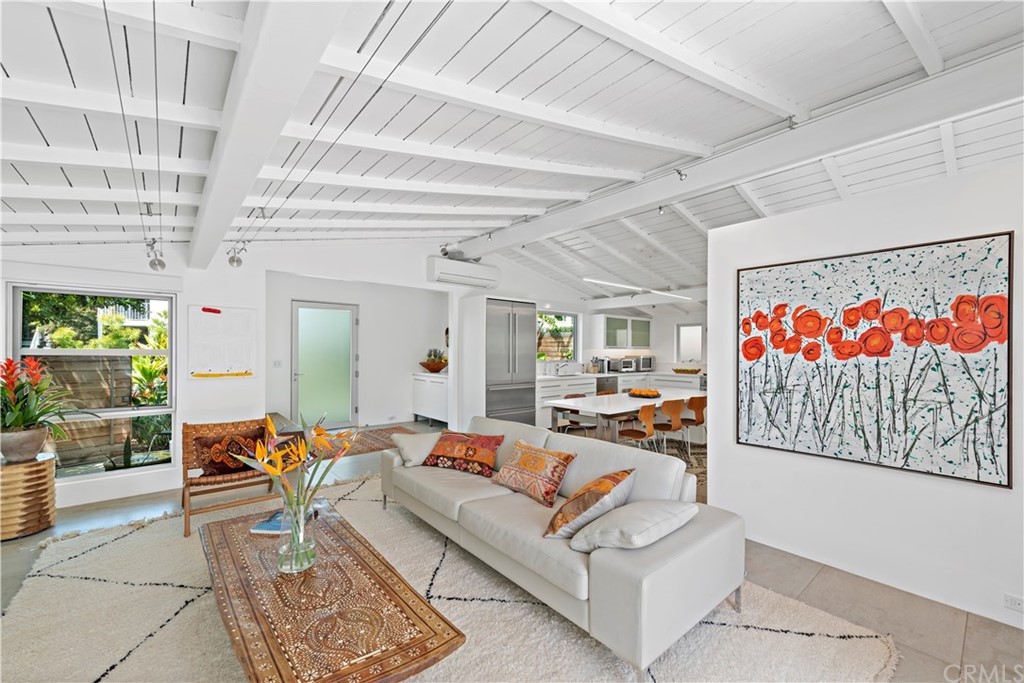 239 Fairview Street Laguna Beach, CA 92651 - Photo 7 of 67 a living room with furniture and a flat screen tv