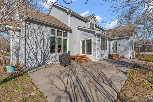 $475,777 | 7433 Southwest Falcon Street, Topeka, KS 66610