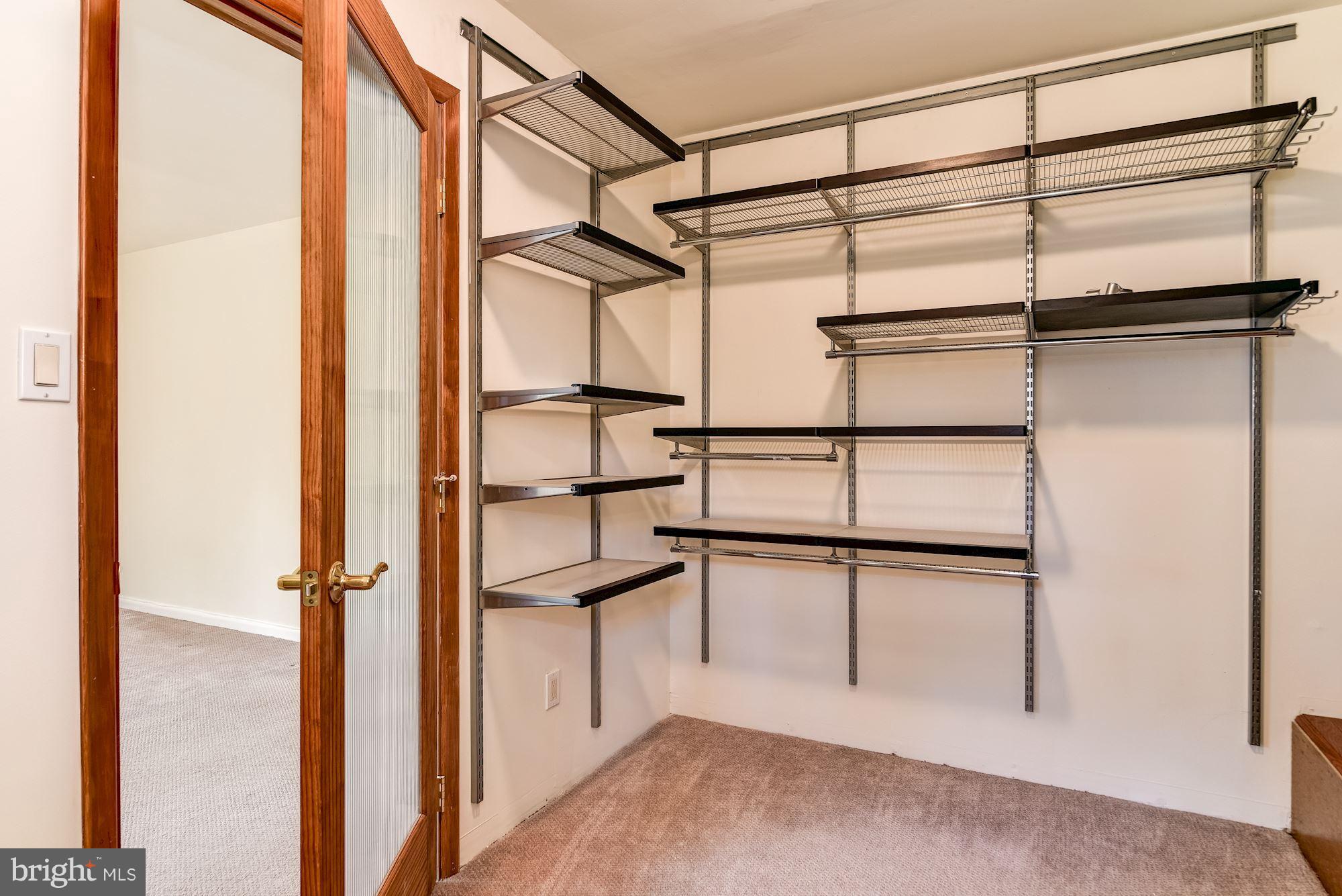 6212 Rockhurst Road Bethesda, MD 20817 - Photo 18 of 29 Bedroom (Master)