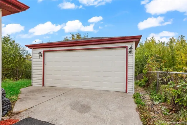 $187,500 | 18109 Idlewild Drive, Country Club Hills, IL 60478