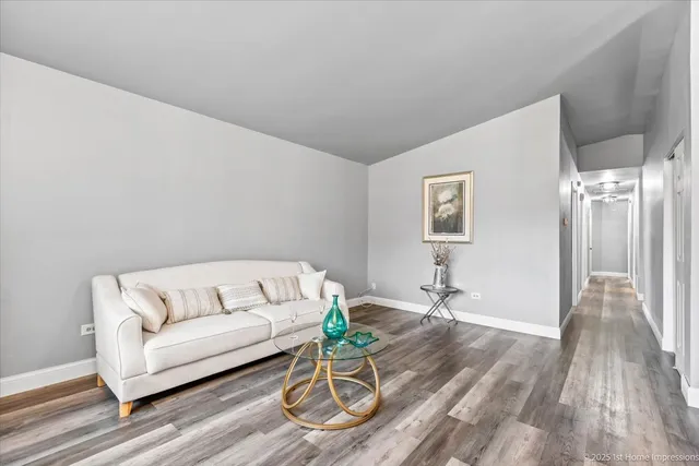 $187,500 | 18109 Idlewild Drive, Country Club Hills, IL 60478