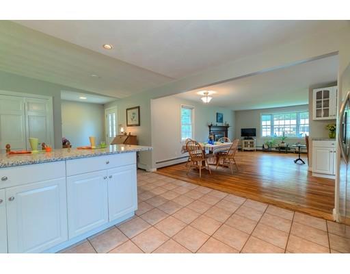 13 Temi Road Chelmsford, MA 01824 - Photo 11 of 36