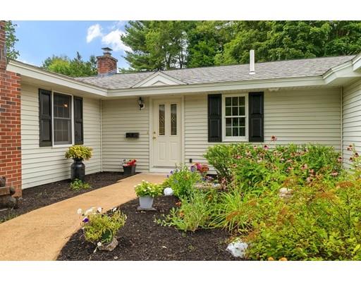 13 Temi Road Chelmsford, MA 01824 - Photo 3 of 36