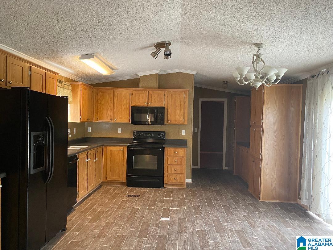 126 Sanders Road Jasper, AL 35504 - Photo 8 of 31