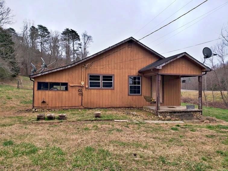 106 County Road 181 Decatur, TN 37322 - Photo 1 of 33 Gallery Image 1