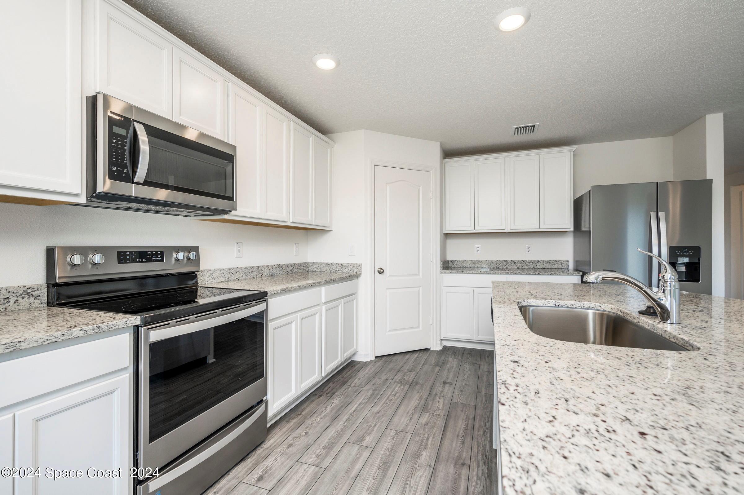 302 Olin Road Palm Bay, FL 32908 - Photo 12 of 23 Florida_Capri_L (11)