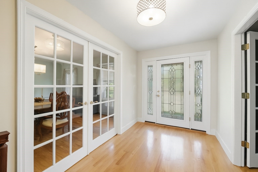 240 Hillside Road Southwick, MA 01077 - Photo 5 of 36