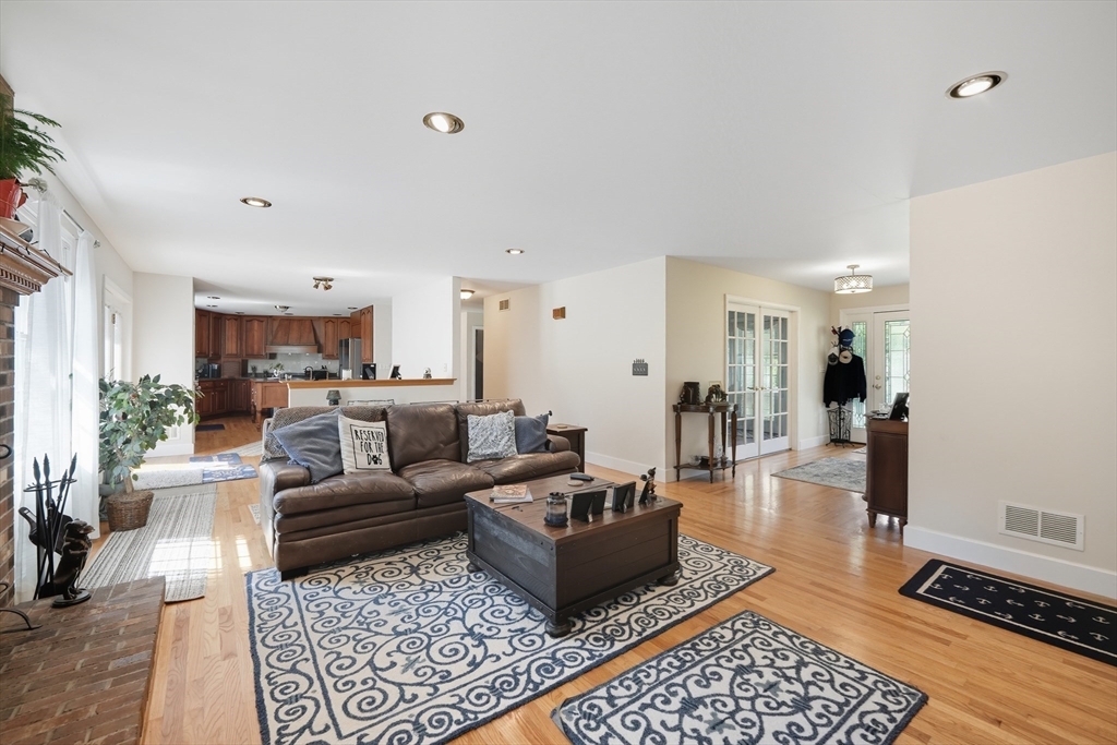 240 Hillside Road Southwick, MA 01077 - Photo 9 of 36