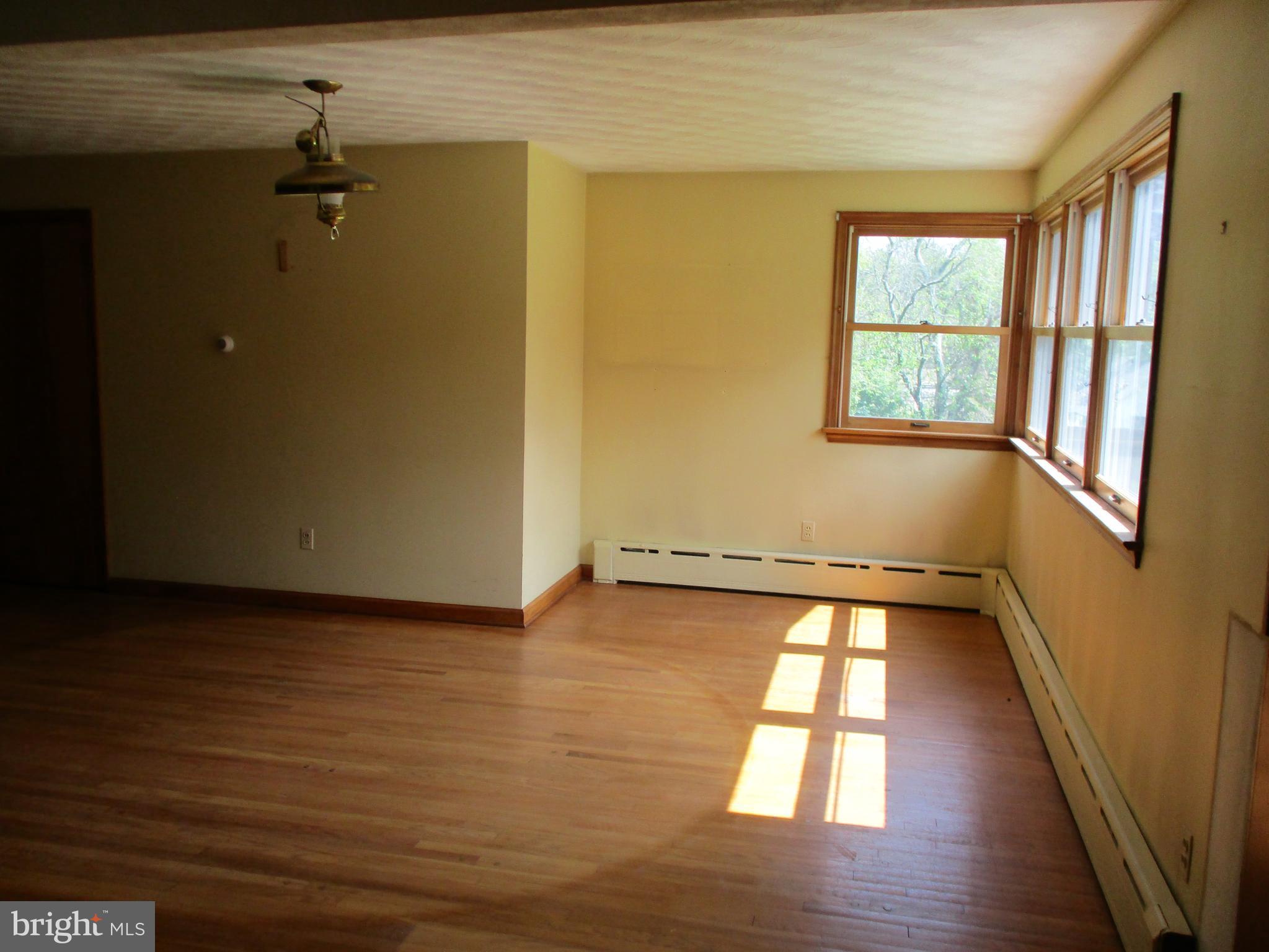 1605 Doerr Road Quakertown, PA 18951 - Photo 14 of 26 Gallery Image 14
