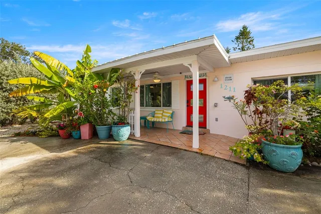 $900,000 | 1211 Bay Pine Boulevard, Indian Rocks Beach, FL 33785