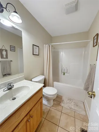 $449,900 | 5106 Hanging Rock Court, Hickory, NC 28601
