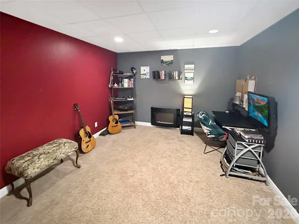 $449,900 | 5106 Hanging Rock Court, Hickory, NC 28601