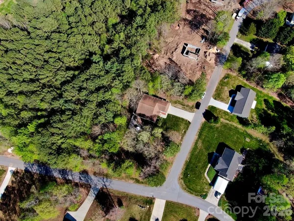 $449,900 | 5106 Hanging Rock Court, Hickory, NC 28601